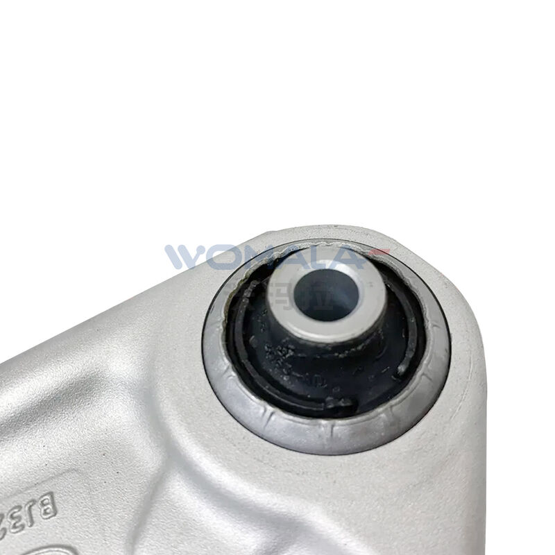 Womala OE LR078657 دسته کنترل پایین جلو چپ برای Land Rover L538 L550