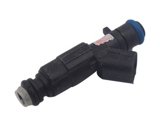 Oe 30711782 انژکتور سوخت ولوو قطعات خودرو نازل و هولدر مونتاژ V50 C30 XC90